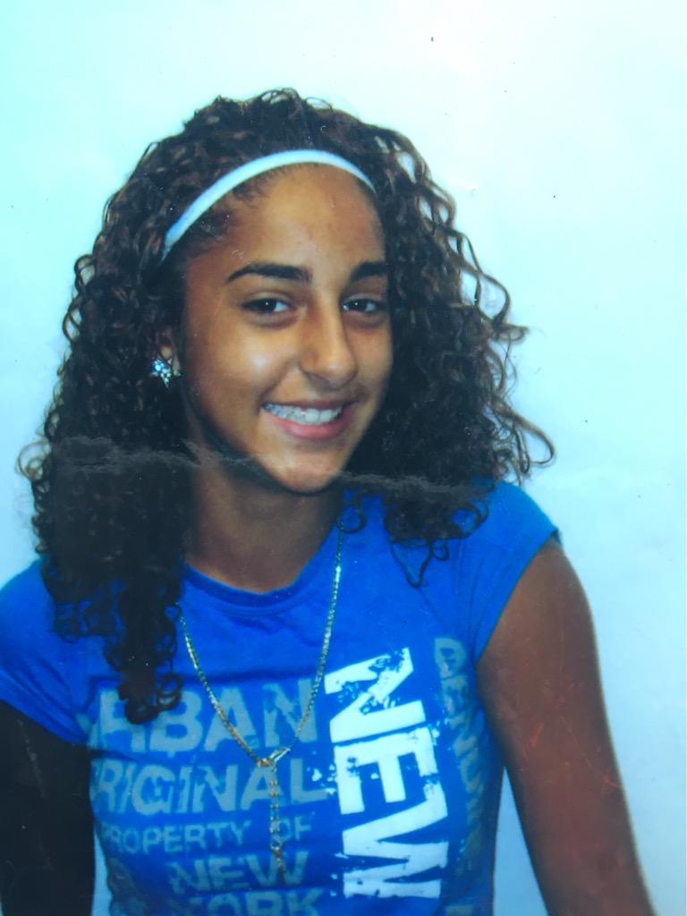 indigobad's tweet photo. @aidalovesmiami_ 😂😭😩 freshman year http://t.co/Mb1oonoN0J