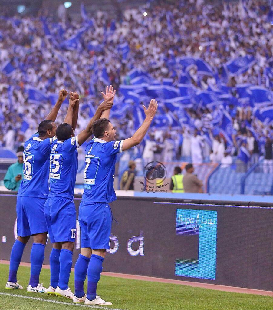 ksk11223's tweet photo. يالله ياكريم انك توفق الهلال الليله وتجعل كاس السوبر من نصيبه يارب💙
#الهلال_النصر http://t.co/INFyFYrIhq