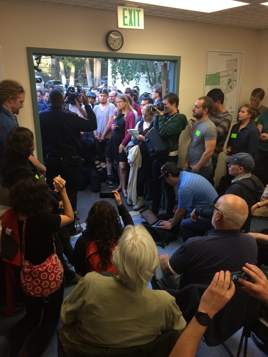 sfbike's tweet image. Sanford admits that most fatalities caused by people breaking the law while driving. #smartenforcement