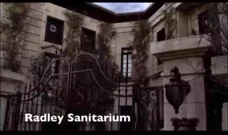 FunnyThingsUK's tweet photo. This where i need to be after this episode #CeCeIsA #FAceToFace http://t.co/ntcXHBMujh