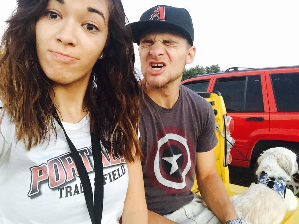 Calderon15Kim's tweet photo. Well, isn't he a cutie! 😋😂
#FeatDodger 🐶 http://t.co/zdAEuFZbKO