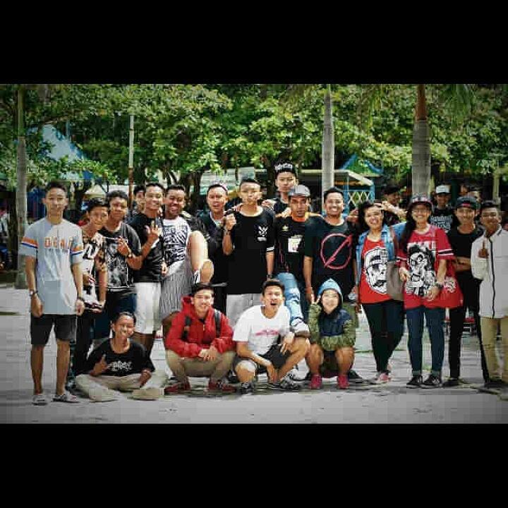 C H Y N T I A tweet media