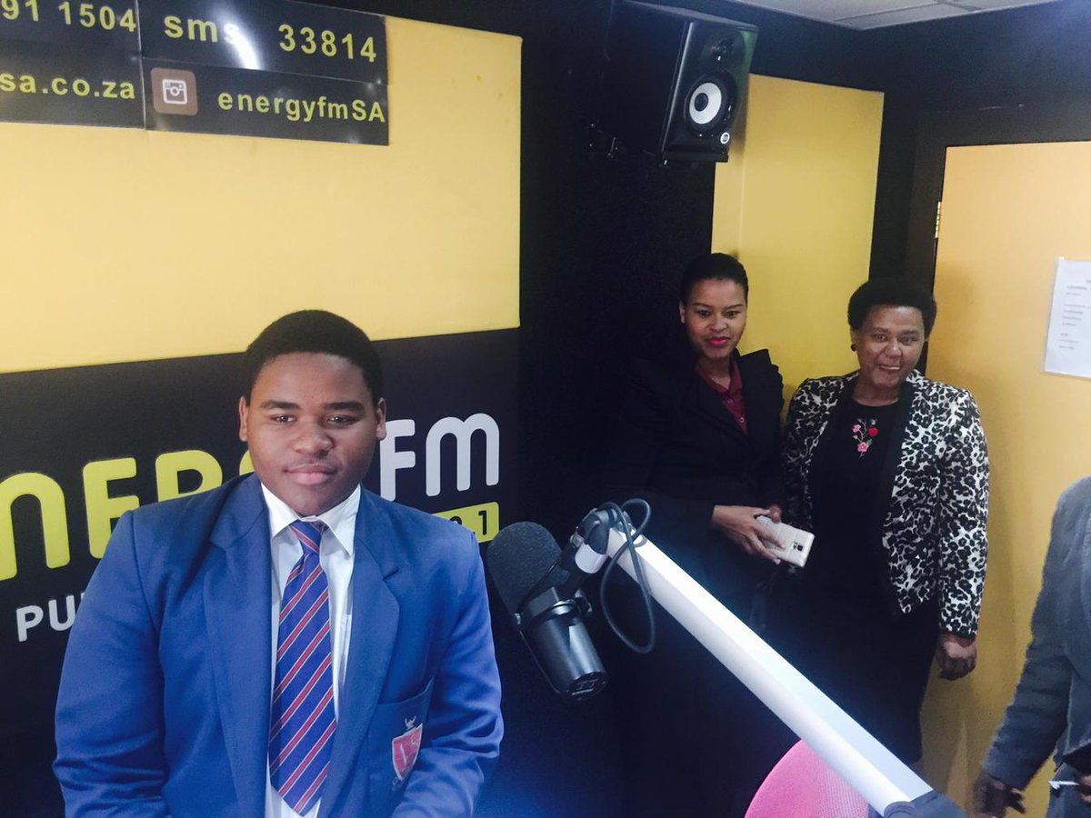 ashifashabba's tweet photo. Shanon Tabane talking to us about his trip to Thailand. #AshifaBreakfast @energyfmsa http://t.co/AVqjxoYdiN