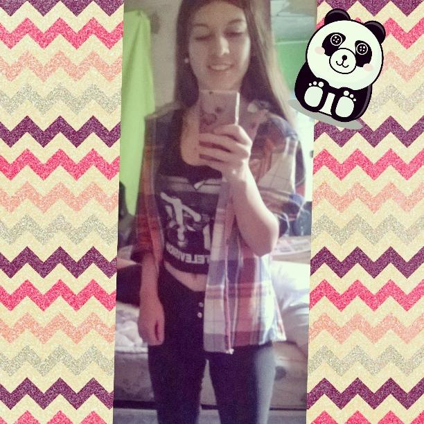 NoeeAntunez's tweet photo. #PicOld #MeAburroLoquis ✌ http://t.co/w1z0G7yfrz
