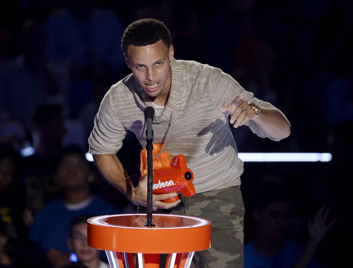 ANCALERTS's tweet photo. NBA MVP Steph Curry to visit Manila in September http://t.co/ixzdKqredl (Photo via Reuters) http://t.co/L98jqecRv3