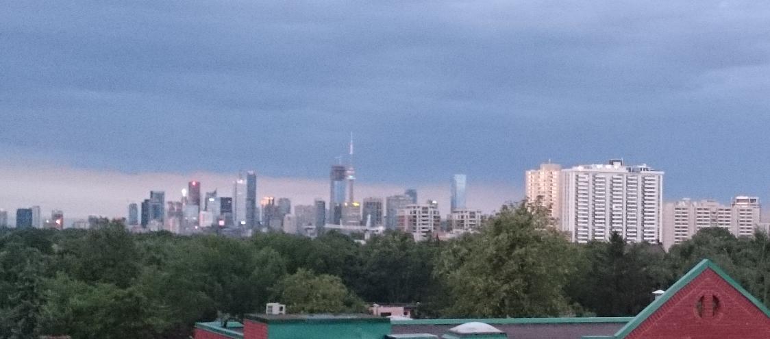 AndreeaSpace's tweet photo. Good morning #Toronto!

#wednesday #rightnow http://t.co/TjuMyT1Tle