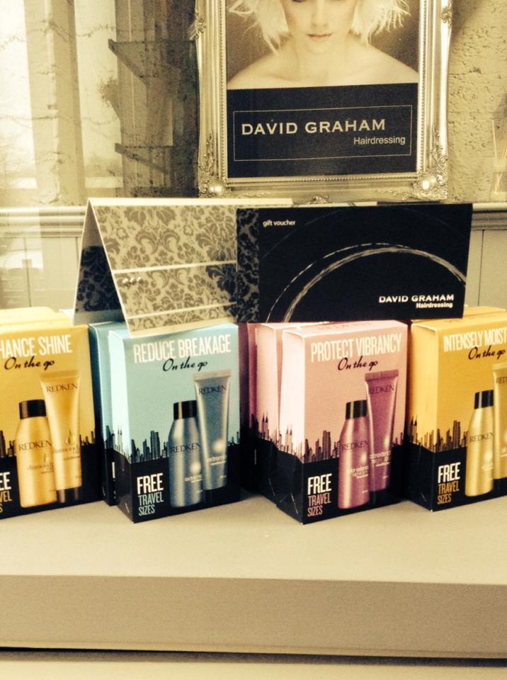 linen_green's tweet photo. David Graham Hairdressing @linen_green Blow Dry Bar Open Mon - Sat @delionthegreen @TheBoudoir_ @Storeywomen #blowdry http://t.co/nafIstHsod