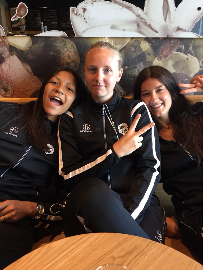 ibkdalen's tweet photo. Snart lyfter vi! ✈️ #ibkdalen #czechopen2015 http://t.co/tMtgPjbGVe