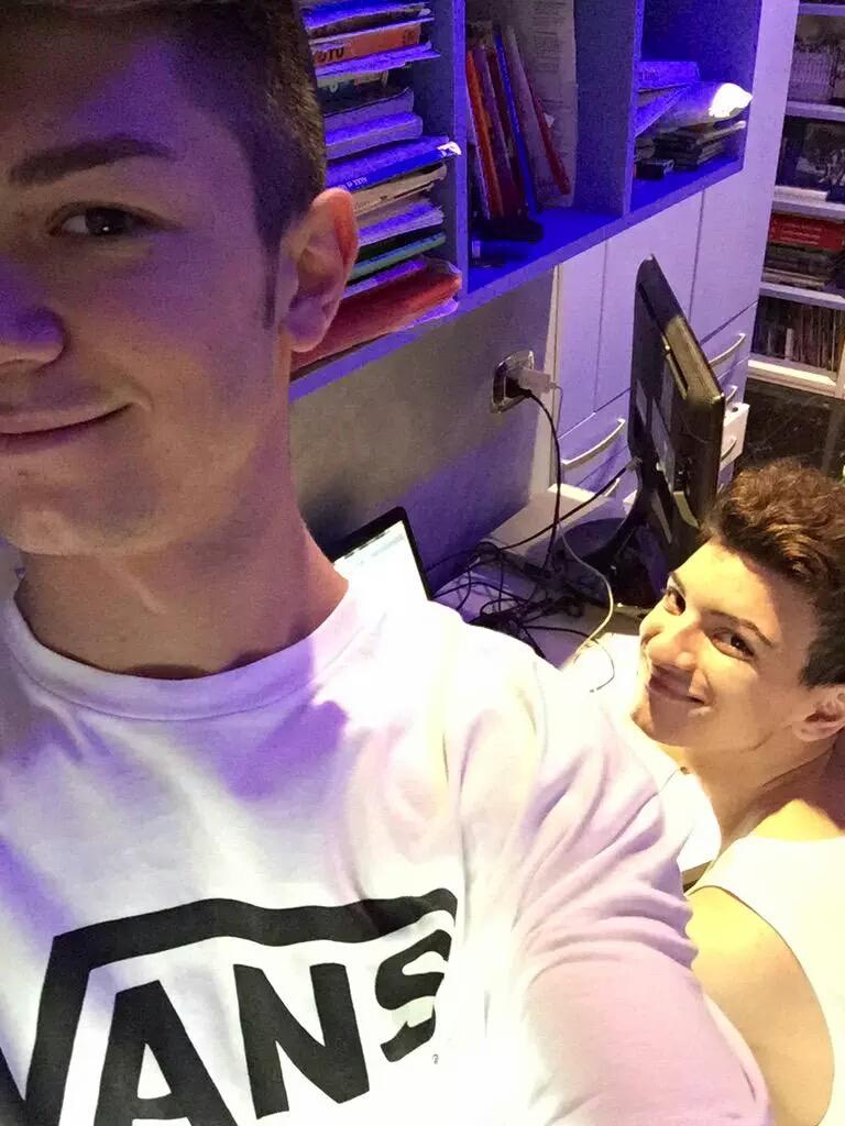 Flavia_Simox's tweet photo. SHIP. @Albericoyes @mannaggiaipuffy #Albeny #Anterico http://t.co/mW9usbVl5i