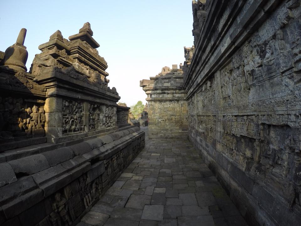 airasia's tweet photo. Ni lah "Temple Run" yang sebenar! Jadi, ke Candi Borobudur ke kita? #Yogyakarta 
http://t.co/Hq3hcOzqMz http://t.co/OJvjmtMZGQ