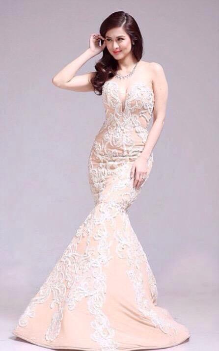 Happy birthday gorgeous! Marian Rivera 