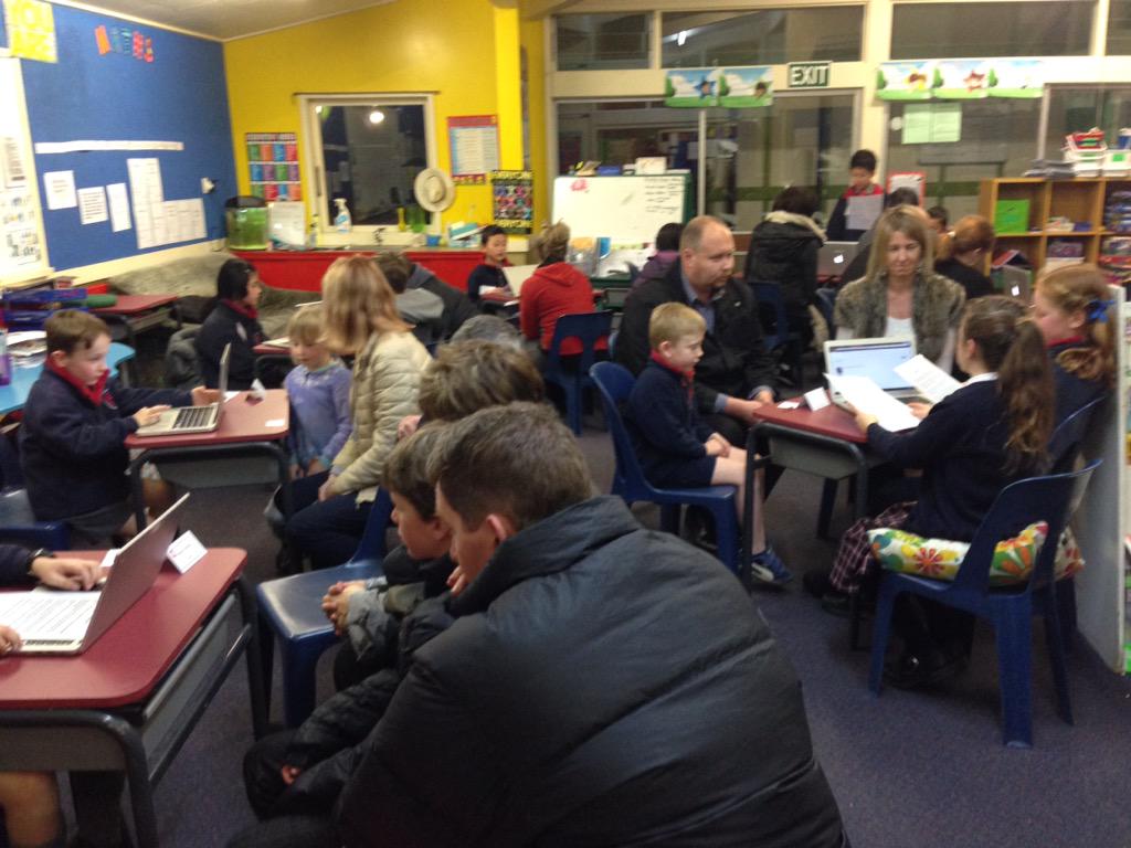 Google apps, Movenote, Scratch &amp; Tech Wizards! It's all happening at our FOS Tech Talk. #fos <a href="/sibsonp/">Paul Sibson</a> <a href="/cjdodd72/">Carmen Dodd</a>