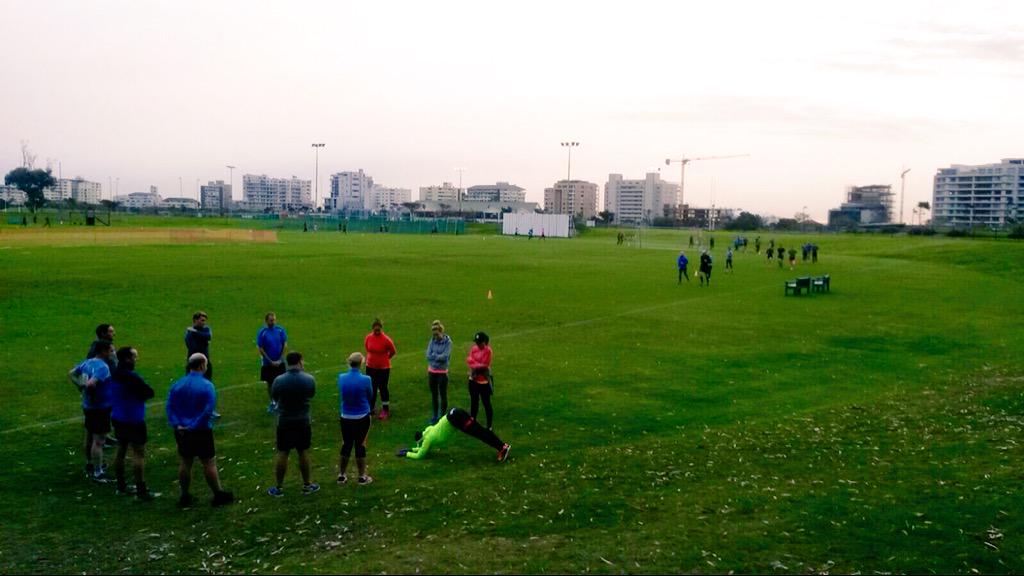 KarooDaisy's tweet photo. New #EmbarkArmy first #TrackSession @EmbarkTri @ATCMultisport @Atlanticsteve @NewBalance_SA @2XUCapeTown 😎👍👌🏻 http://t.co/SIHT5Ndpzp