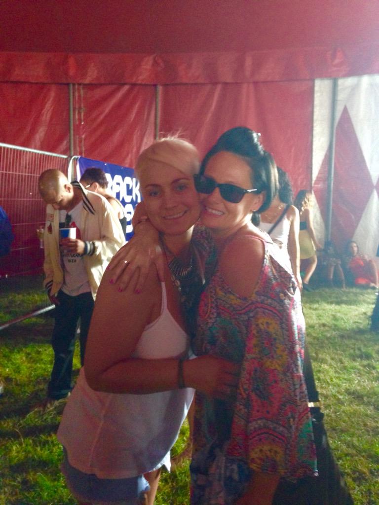 NicolaMunns's tweet image. Besties #51st #Back295 #TrentPk