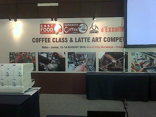 Barista_ID's tweet photo. East Food Indonesia - Surabaya Coffee Festival 12-15 August 2015
Coffee class and Latte art Competition http://t.co/CRXTUcLeeW
