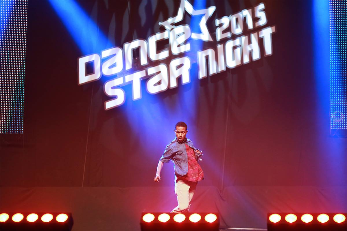 SADanceTalent's tweet photo. This week's #highlight, Lee-shane Booysen. Congrats on being awarded 2015 #BestSeniorMaleTalent @ DanceStar Finals. http://t.co/VE38cmXL0M
