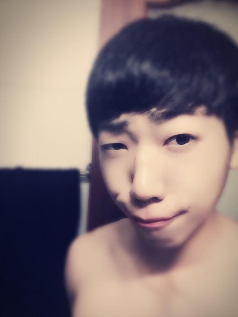 GF_Brightstars's tweet photo. Make the stars look like they're not shining http://t.co/Q0KjAdgIio