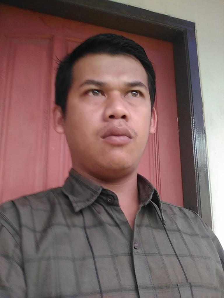 YAyedi's tweet photo. Hungry da pisan,, hahahaha http://t.co/gfdiXf3JIa