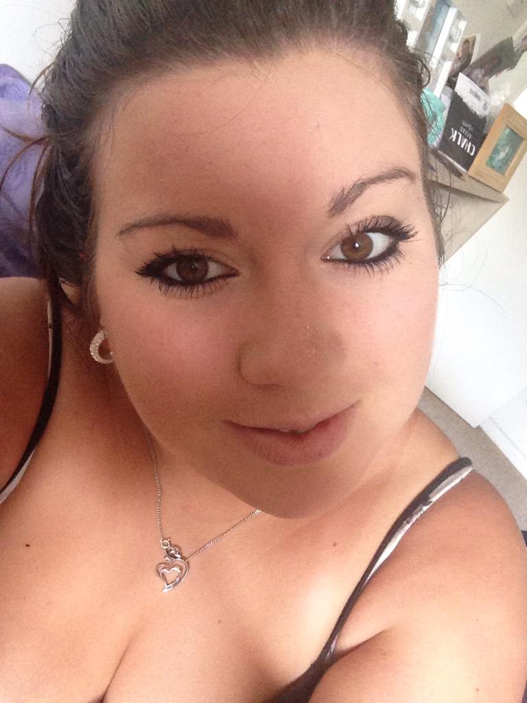 PhoebePrice90's tweet photo. Time to go to work! #earnthedolla #workhardplayhard http://t.co/fVZehtFYTJ