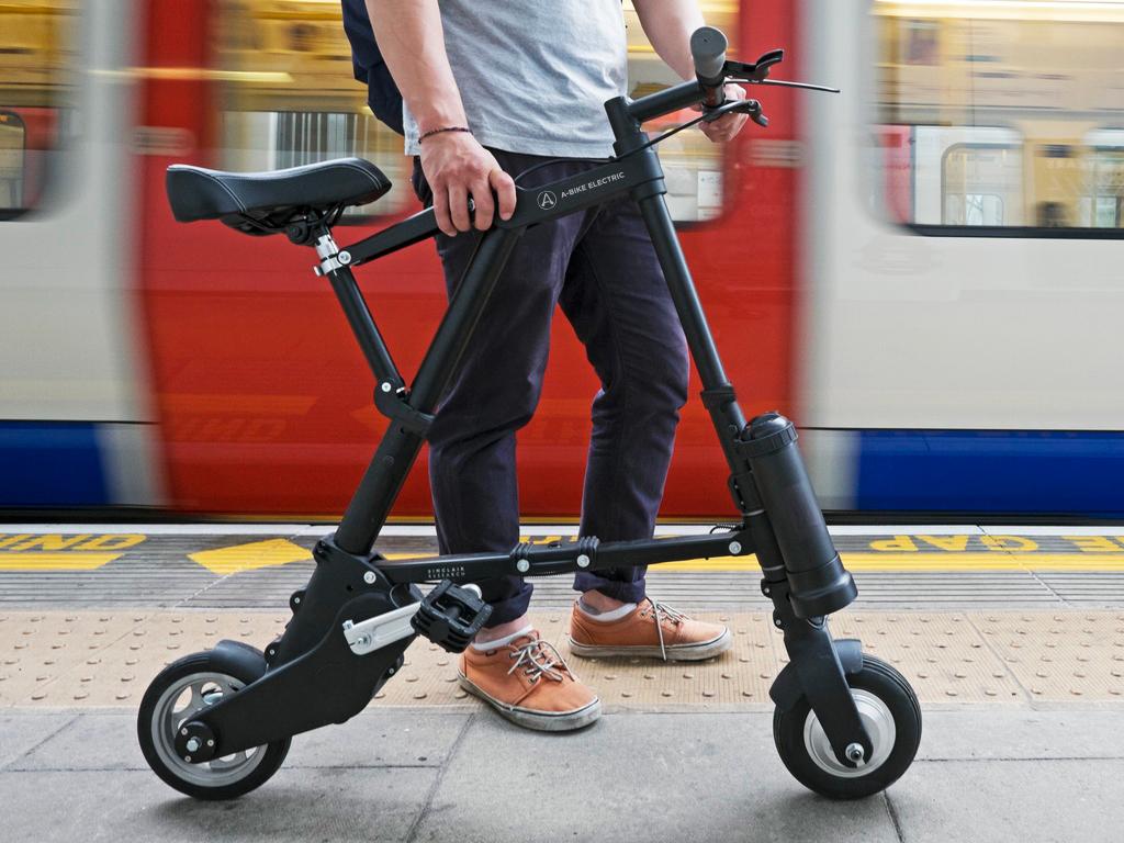 9 hours left to get A-Bike Electric! The world's most compact and lightest electric bike.  kickstarter.com/projects/84448…
