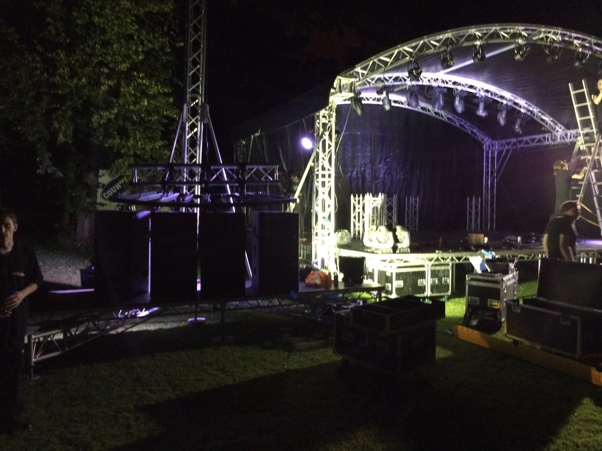 BlackaAcoustics's tweet photo. The Blacka team setting up for Caribbean Carnival Manchester http://t.co/eLS0N7QzCb