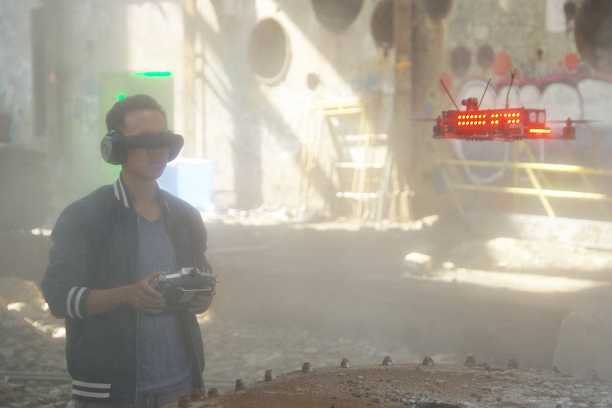 DroneWear's tweet image. Developer Stephen Ross’s RSE Ventures Invests in Drone Racing wsj.com/articles/devel…