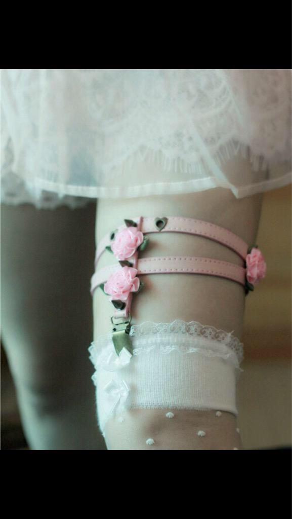 Waiting for daddy 🙈🍥💕🌸