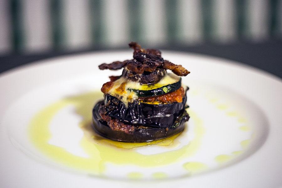 sharehouse_k's tweet image. After a short hiatus, WE ARE BACK! Check out our latest recipe here: sharehousekitchen.com/the-stack-2/