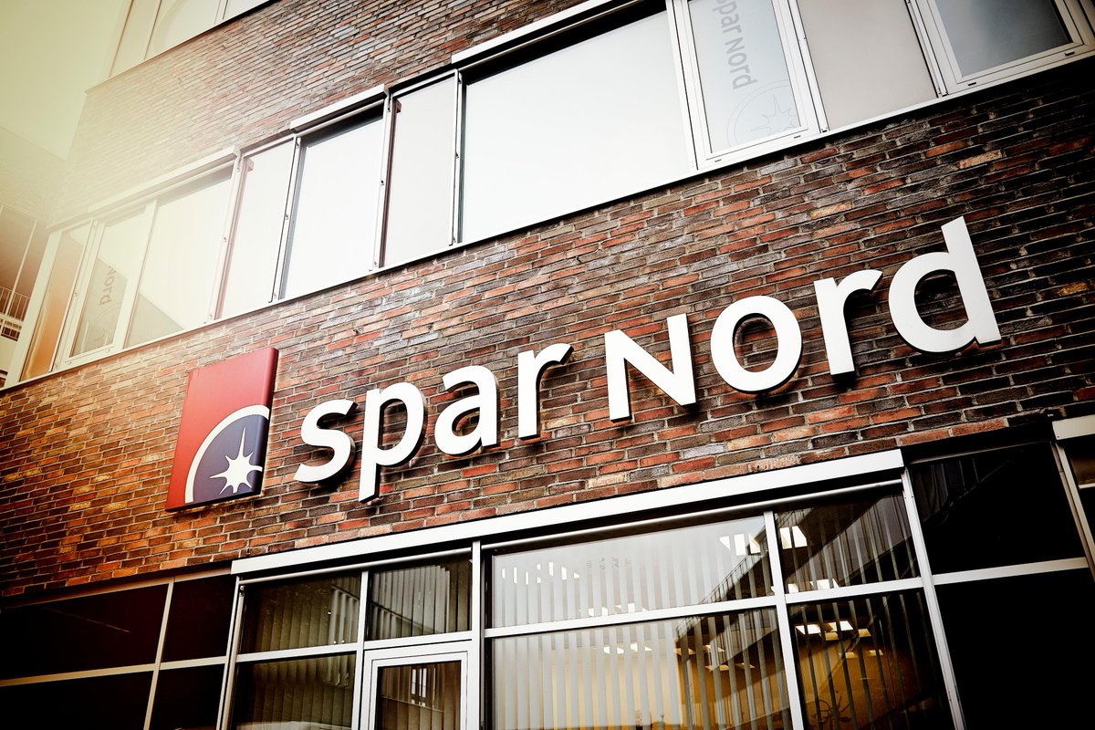 sparnordbank's tweet photo. Halvårsrapport 2015: Rekordresultat før skat på 740 mio. kr. og ny udbyttepolitik http://t.co/nOAccwSlOy #dkfinans http://t.co/AvKBUN8rl9
