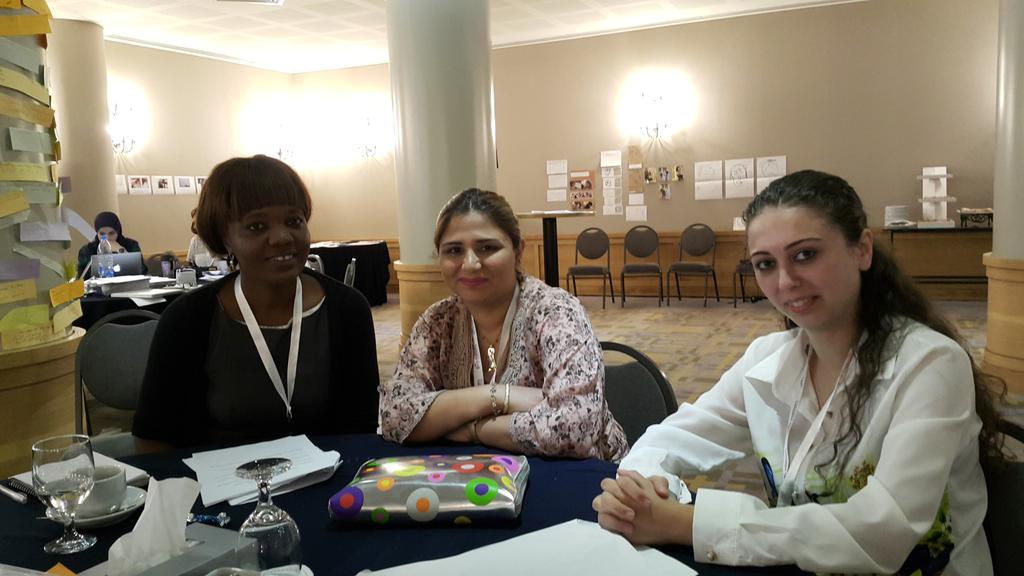 makdawhaschool's tweet photo. Day 2 at the #inquiryworkshop #learningstories #learningenvironment @DawhaHighSchool @Hhhsinfo @MakAishaSchool http://t.co/GrBNQaTzOF