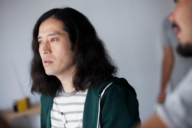 owarai_natalie's tweet photo. ピース又吉主演の短編映画「海酒」クランクアップ「完成が楽しみ」 http://t.co/QHZkBSzjFI http://t.co/kXuM9YbEDM
