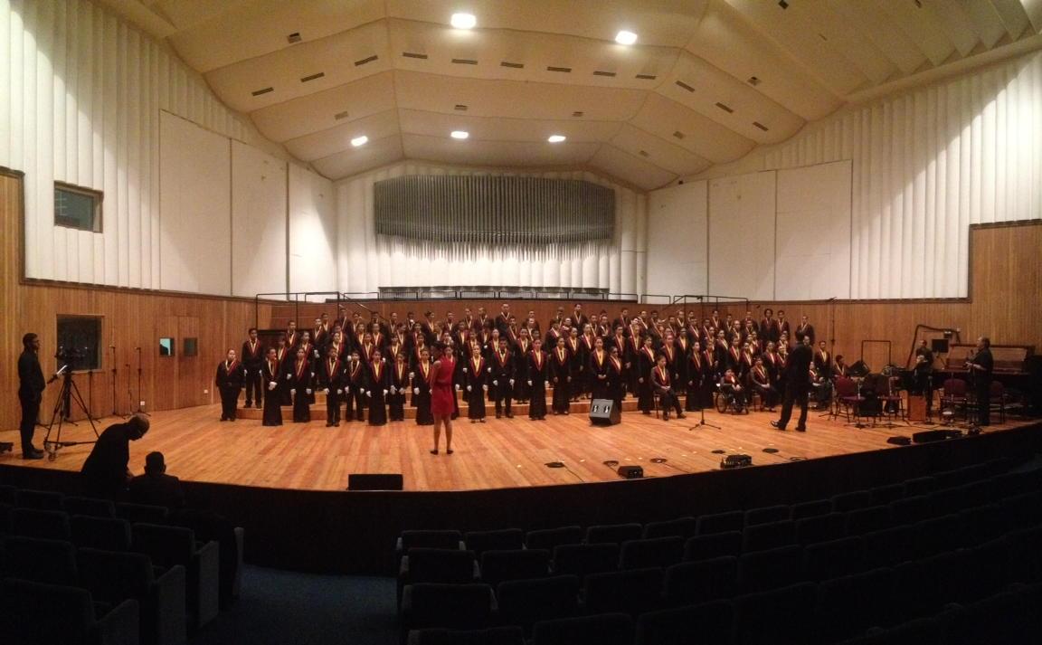 PEEBARQUISIMETO's tweet photo. #ElSistemaEnMilan #CMBhaciaMilan2015 @elsistema @consulvenemilan @consuladomilan @FundaMusicalR http://t.co/jOAxLTyFg0