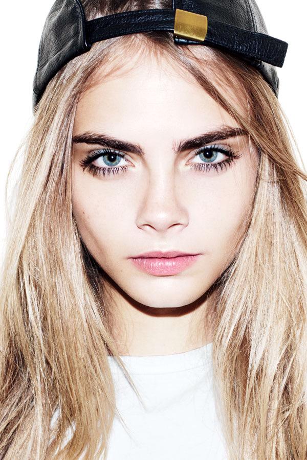 Happy birthday Cara Delevingne  