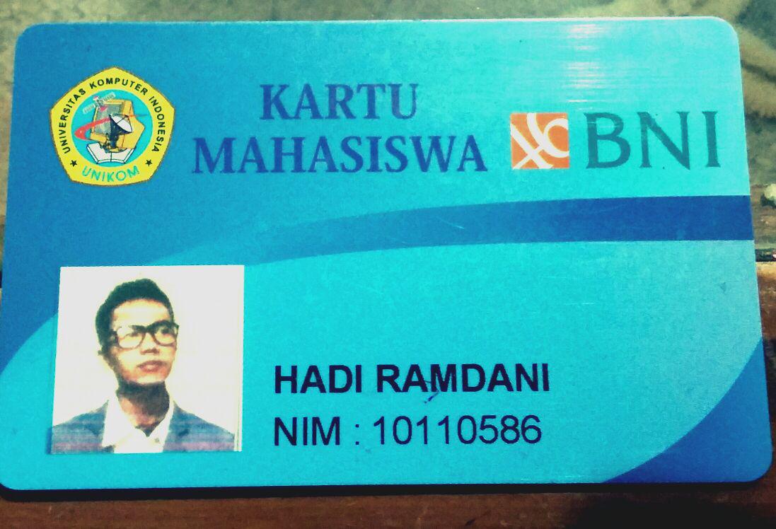infobandung's tweet photo. RT @se_bdg: #WartaBDG via @jennynovas: nemu ATM BNI di Pom Bensin sebelah Griya Pahlawan. Atas nama Hadi Ramdani. http://t.co/F4Vi28H6Ba