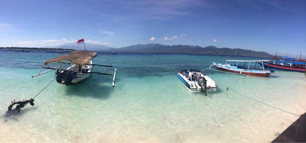 abyconnnick's tweet photo. Take me back to Bali plz http://t.co/988KGV1DVF