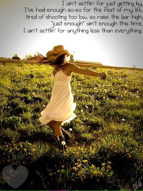 Aliceiswaiting's tweet photo. #AintSettlin #Sugarland http://t.co/EGVm0mQEms