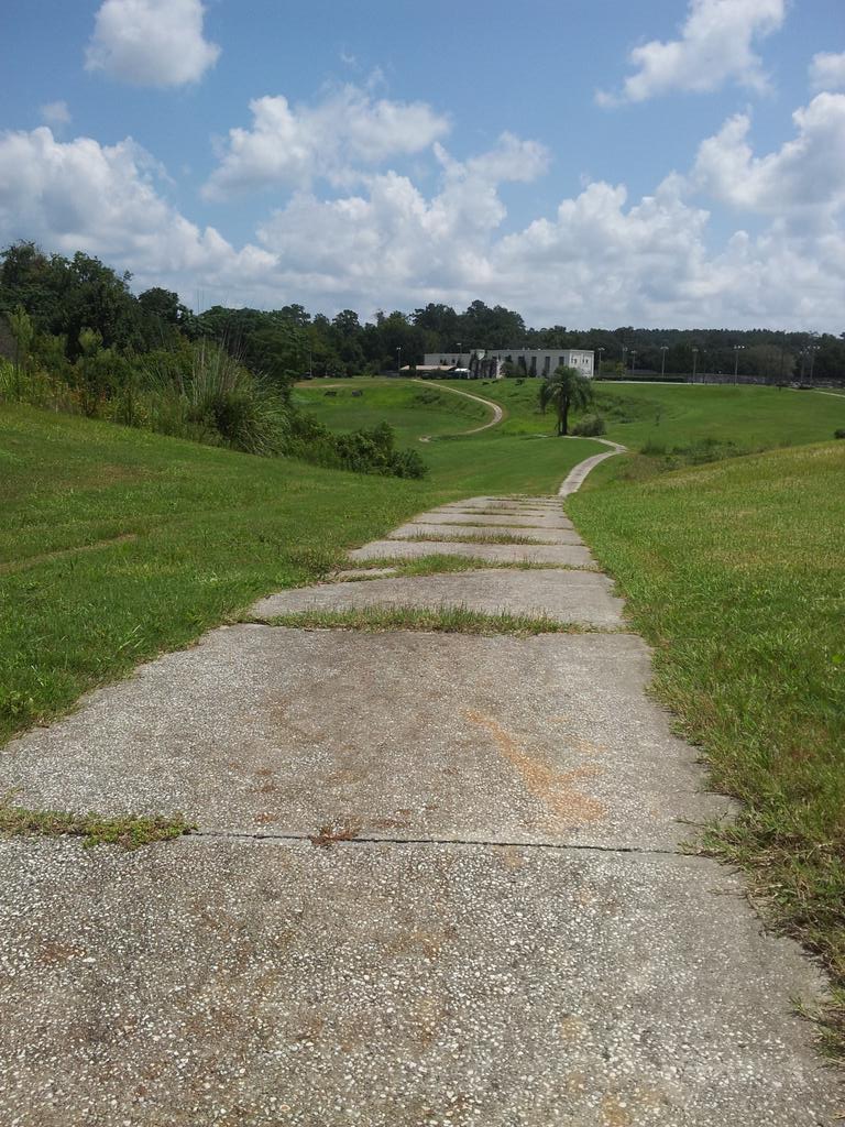 rmcmoneagle's tweet photo. Few pics from The Quarry Brooksville, FL http://t.co/2riWSKUOGB