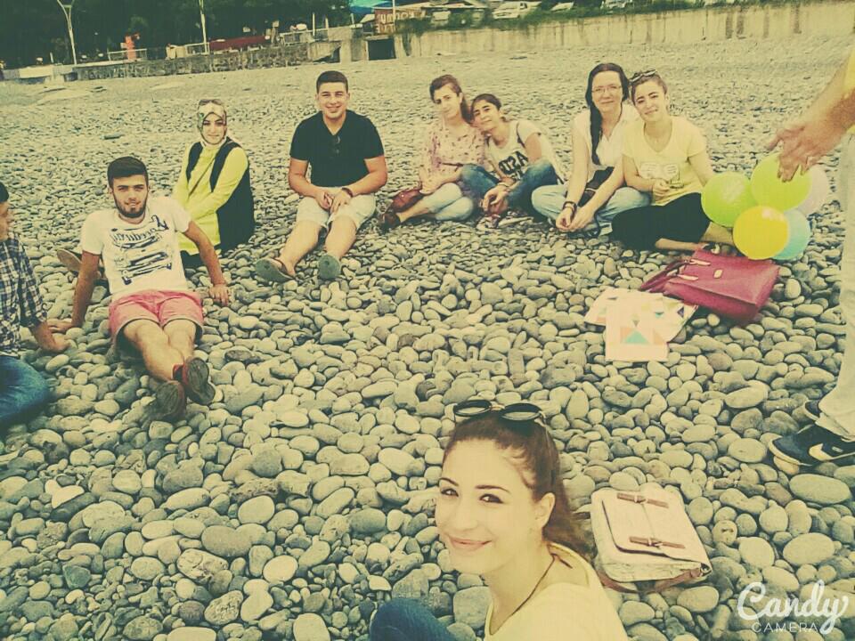 busedindar0's tweet photo. Genclerrrrr (@ Cumhuriyet Mahallesi) https://t.co/fDzFcW42Ax http://t.co/7LOxh9tpOz
