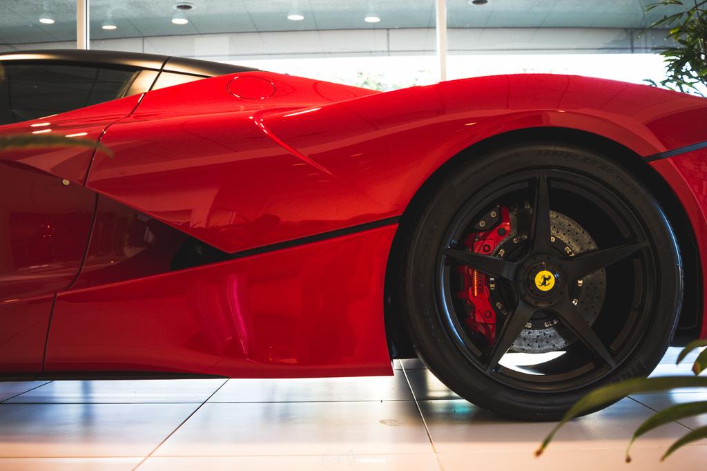 prncrs's tweet image. Ferrari La Ferrari