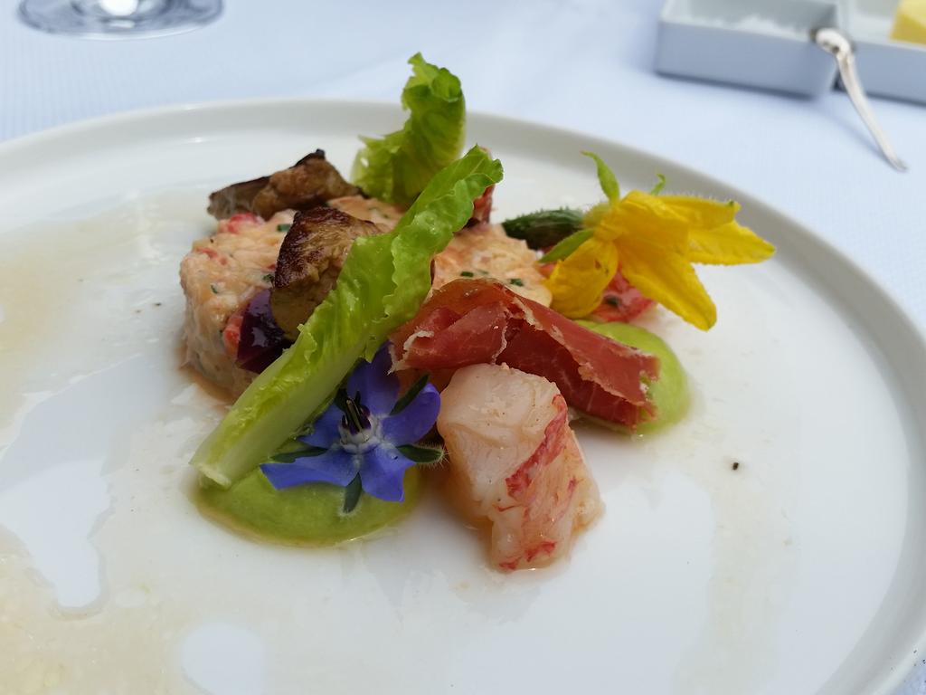 AstridsTaste's tweet image. Eerste impressies perslunch introductie @djzandbergen bij @merlethotelrest