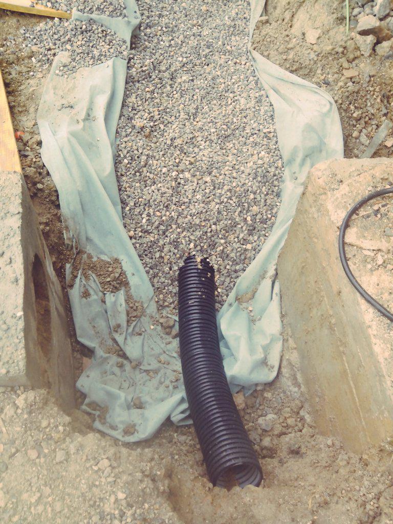 ARQ&TEC Estudio on Twitter: "Ya se está finalizando el drenaje