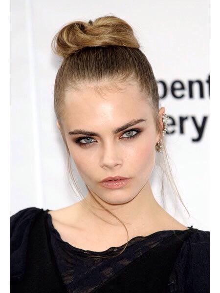                   happy birthday Cara Delevingne luv u so much!!                     