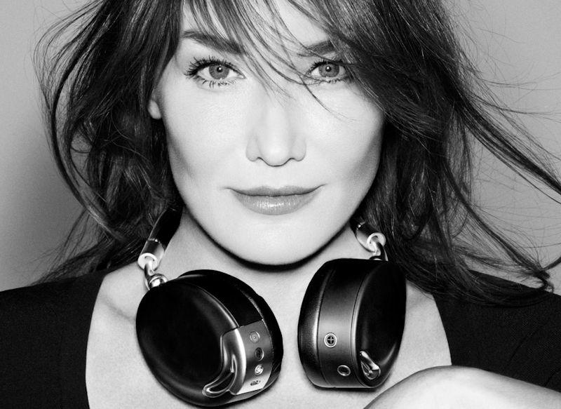 AboutMusicBR's tweet photo. #Agenda | Carla Bruni fará show em Porto Alegre e São Paulo http://t.co/cGKxDL89Kl http://t.co/pLAP8qDZmV