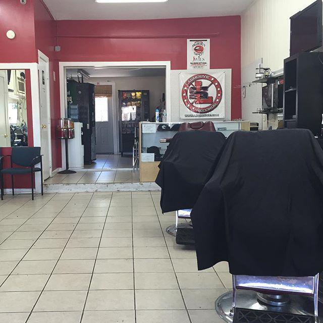 hqelemints's tweet image. Good morning... #HQbarbershop2 #2036960065  call for appointment today.. #ELEMINTS #imagec… ift.tt/1WiFkAv