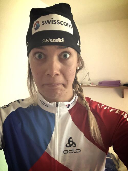 MarcRibolla's tweet image. Passt doch schon mal ganz gut, oder @HWiddy? 😃 Fits quite good, doesn&apos;t it? Schtaht der scho ganz guet. #languagemix