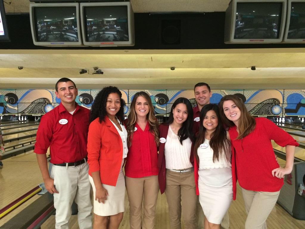 jaclyn_dunne195's tweet photo. Some fun after our operational review!🎯🎳 http://t.co/nbgWXZ510S