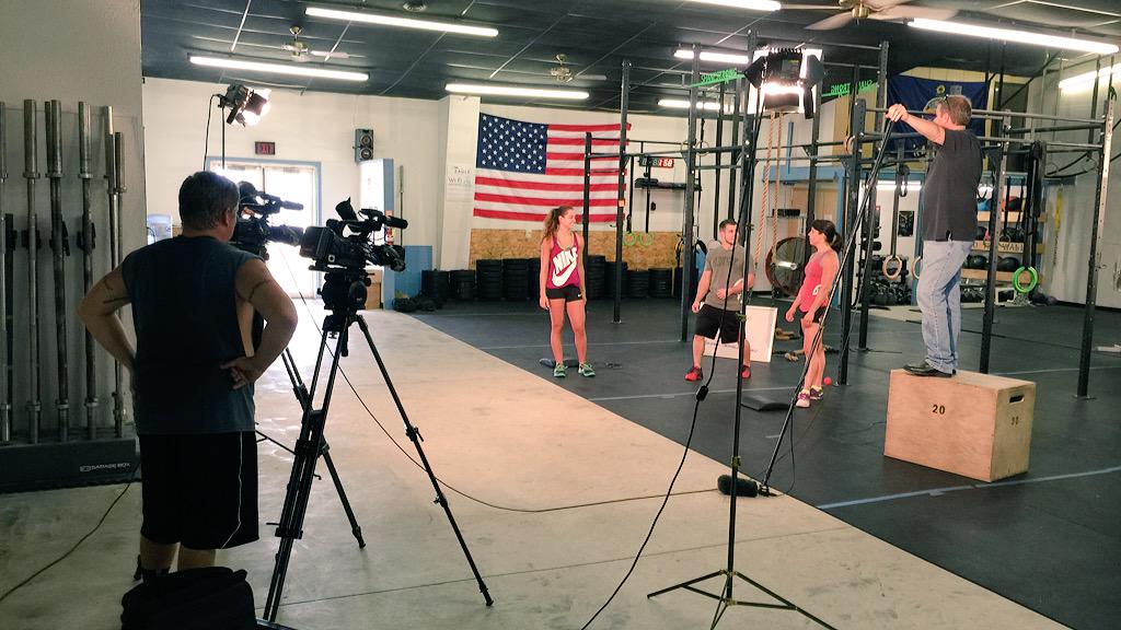 cooley2004's tweet image. Working with the crew again today on the new Connecting with CrossFit show coming soon.