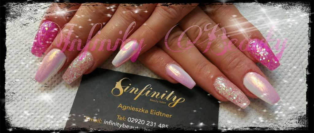 InfinityCardiff's tweet photo. Beautiful mermaid style nails😉 http://t.co/6PncilbBn4