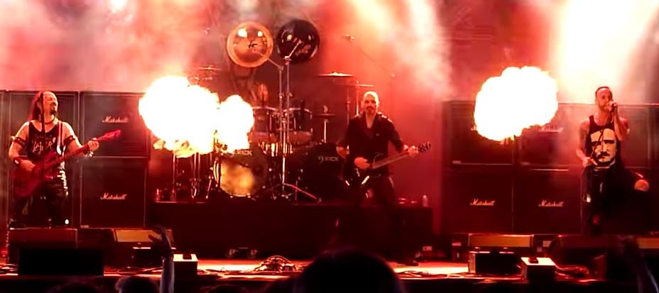 Watch The <a href="/BehemothBand/">Behemoth</a> Front Man Perform A Classic On Stage With <a href="/VenomsLegions/">Venom (Official)</a>! snblnk.com/5w2 #Metal \m/