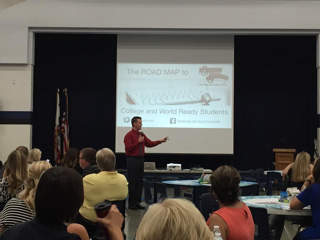 MrHayesWolf's tweet photo. Keynote Shimetime at BSD breakfast... introducing ROAD MAP to College and World Ready Students. #keynoteshimetime http://t.co/2XZnN0uxKP